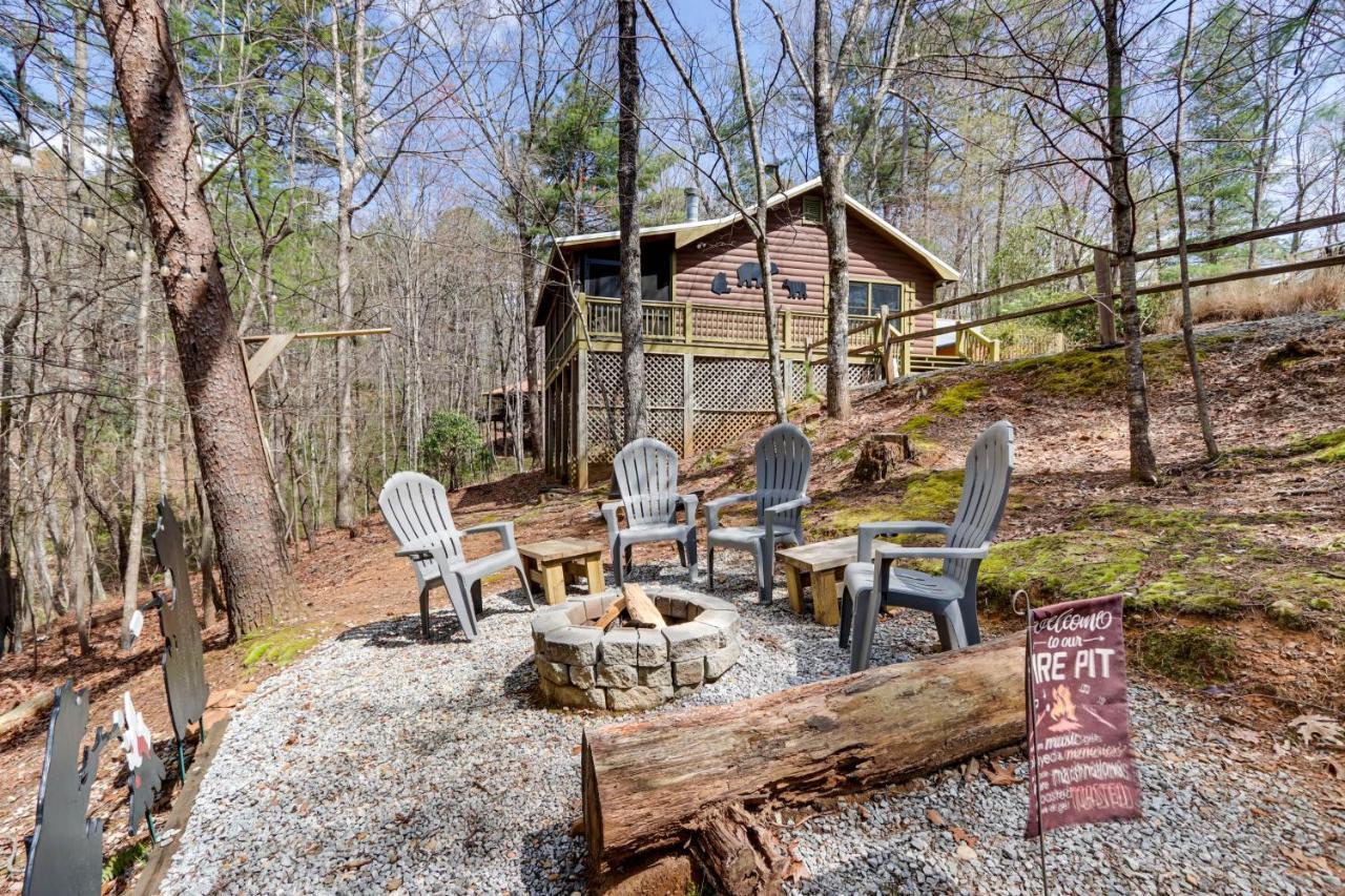 Blue Ridge Cozy Cabin In The Woods With Hot Tub! エクステリア 写真